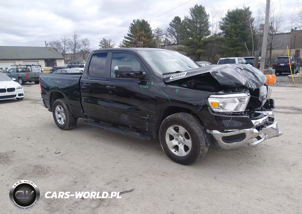 2024 Ram 1500 Tradesman 4X4 6'4 Box – zdjęcie 1 z 15