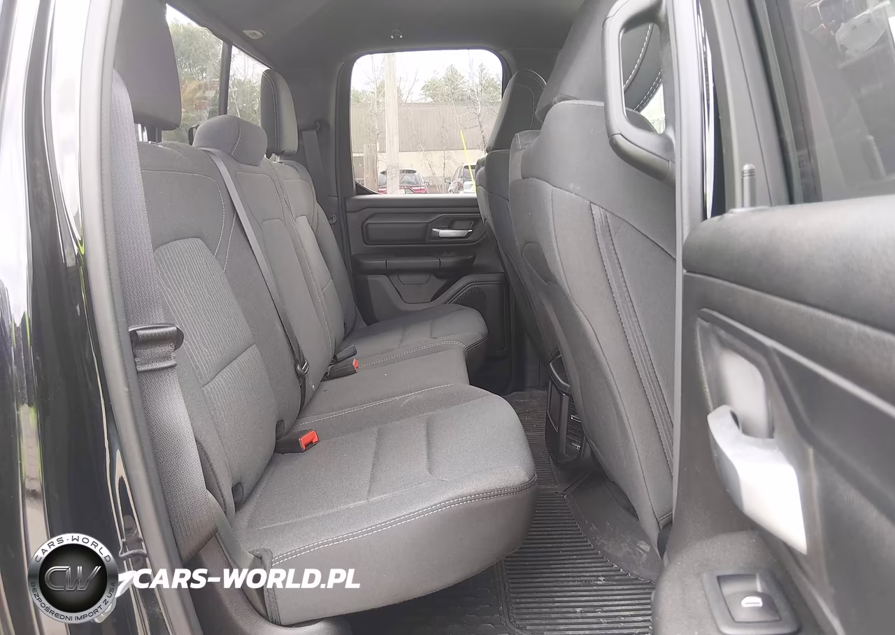 2024 Ram 1500 Tradesman 4X4 6'4 Box VIN:1C6RRFCGXRN161665 - 7