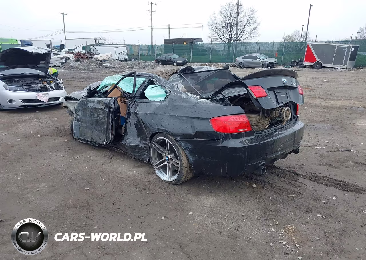 2011 BMW 335Is VIN:WBAKG1C56BE617648 - 3