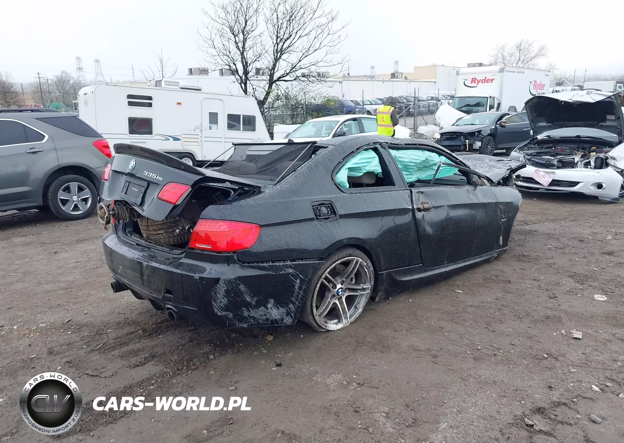 2011 BMW 335Is VIN:WBAKG1C56BE617648 - 4