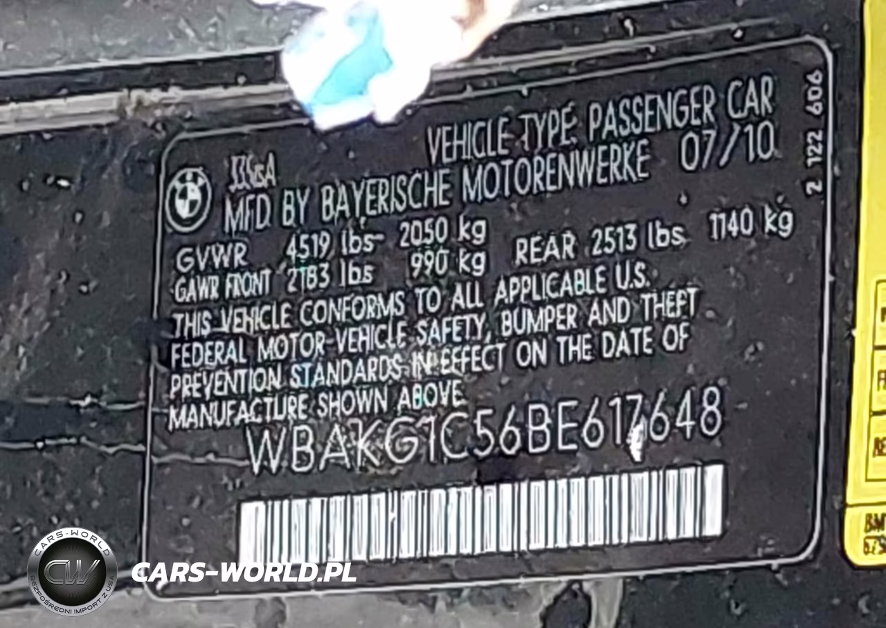 2011 BMW 335Is VIN:WBAKG1C56BE617648 - 9