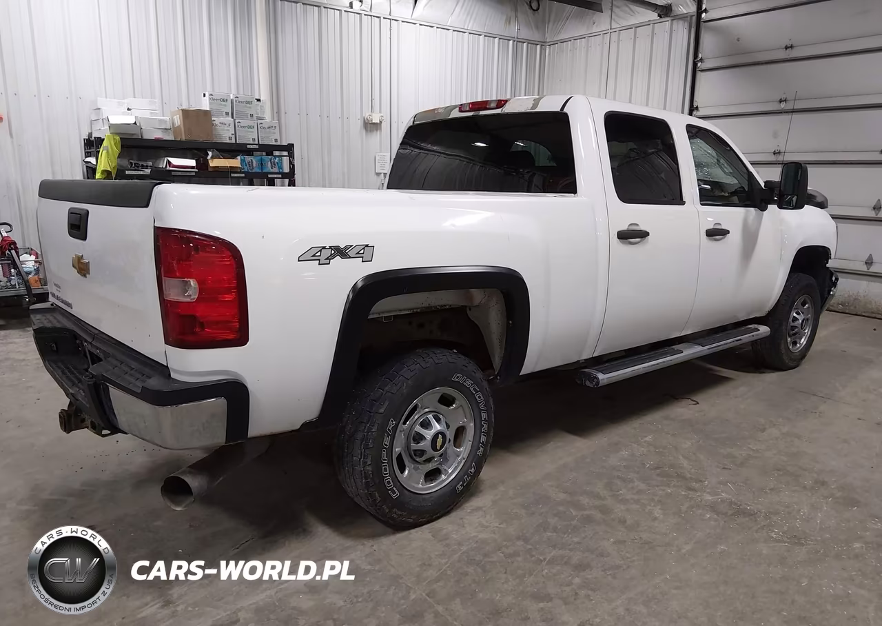 2013 Chevrolet Silverado 2500Hd Work Truck VIN:1GC1KVC80DF186624 - 4