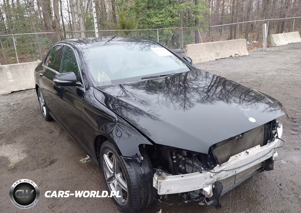 2017 Mercedes-Benz E 300 4Matic