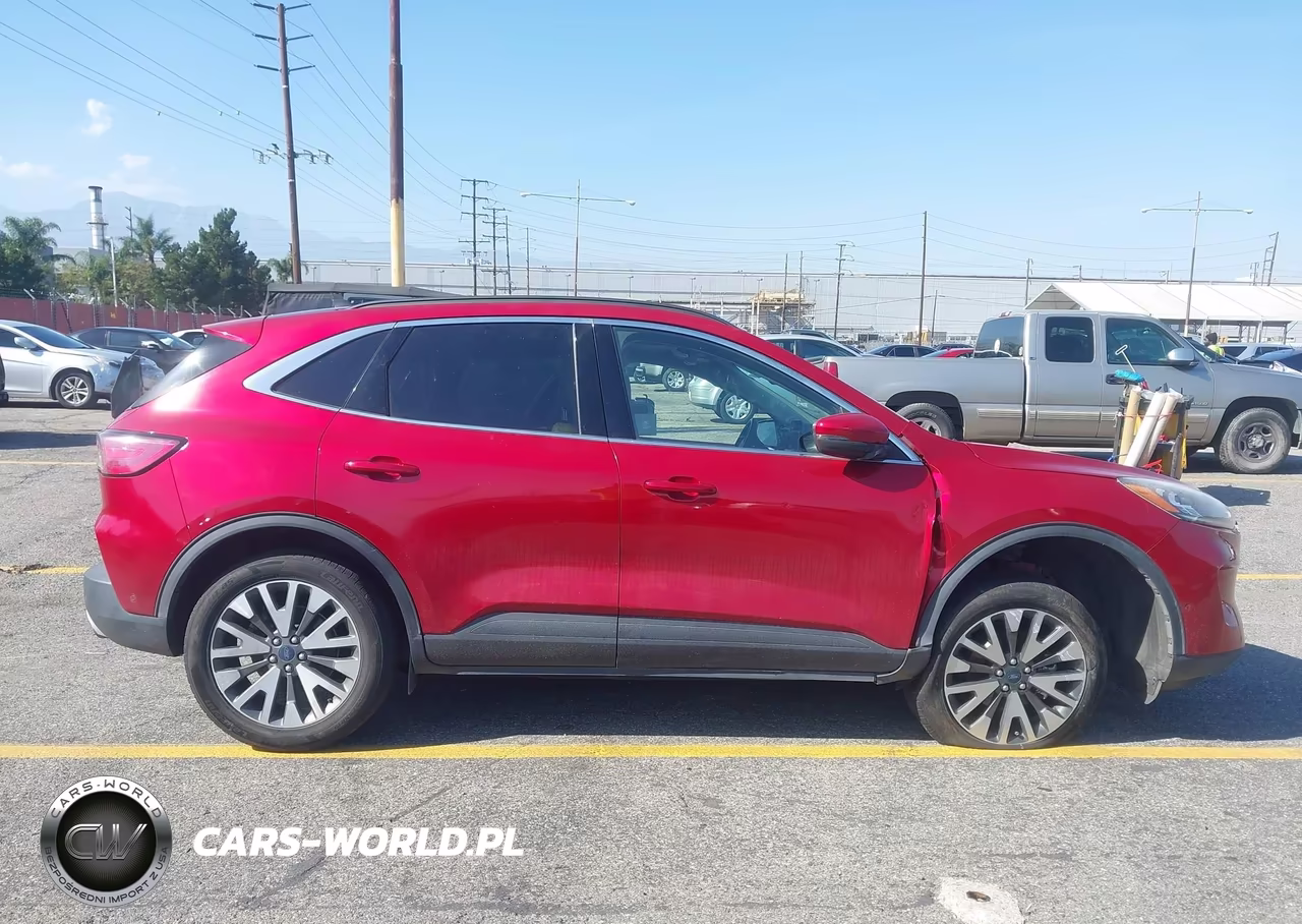 2020 Ford Escape Titanium VIN:1FMCU0DZ4LUB12822 - 13