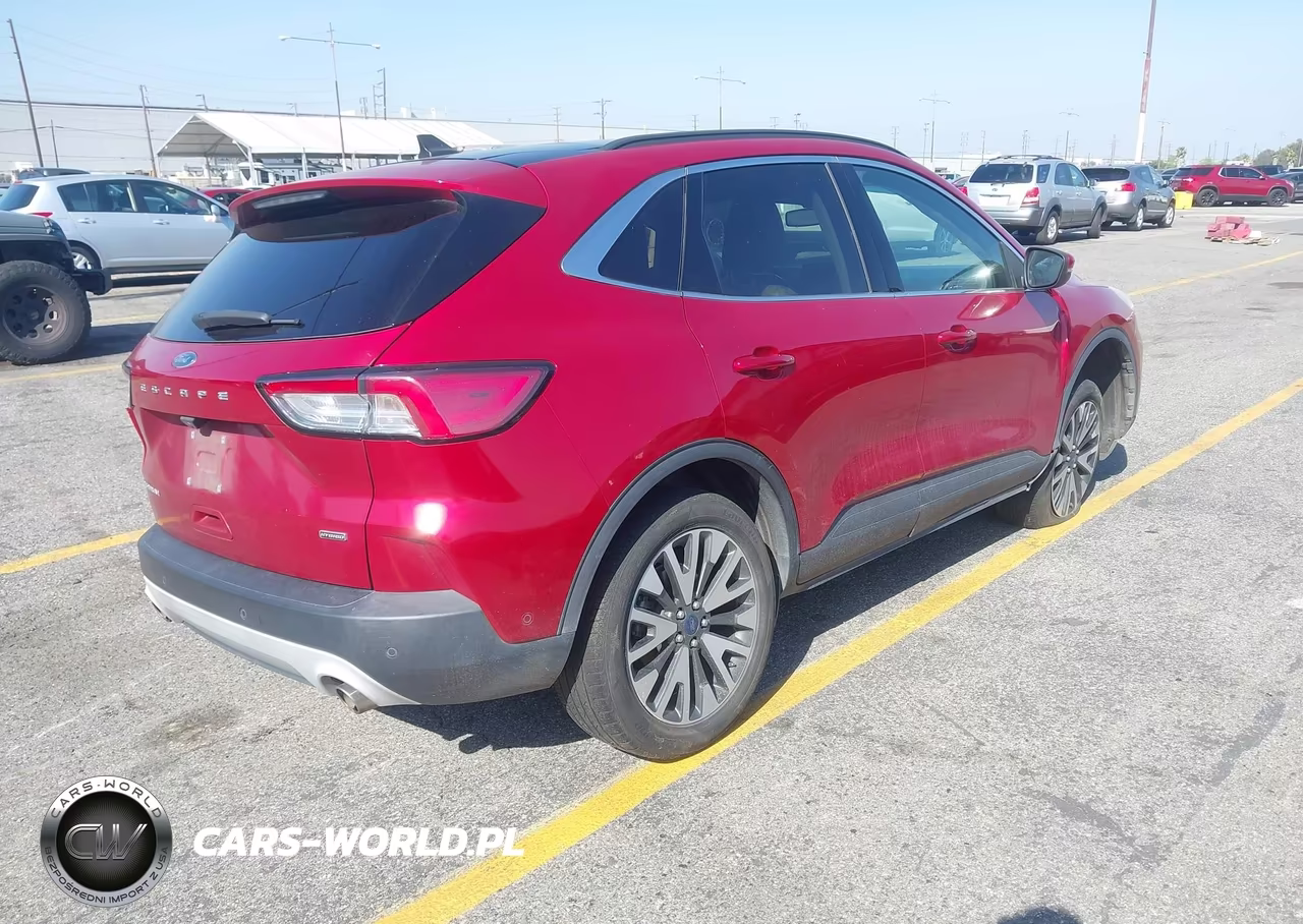2020 Ford Escape Titanium VIN:1FMCU0DZ4LUB12822 - 4