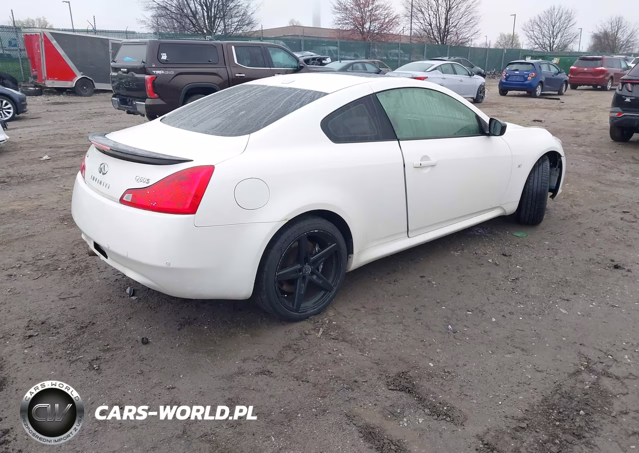 2015 Infiniti Q60 VIN:JN1CV6EL5FM890469 - 4