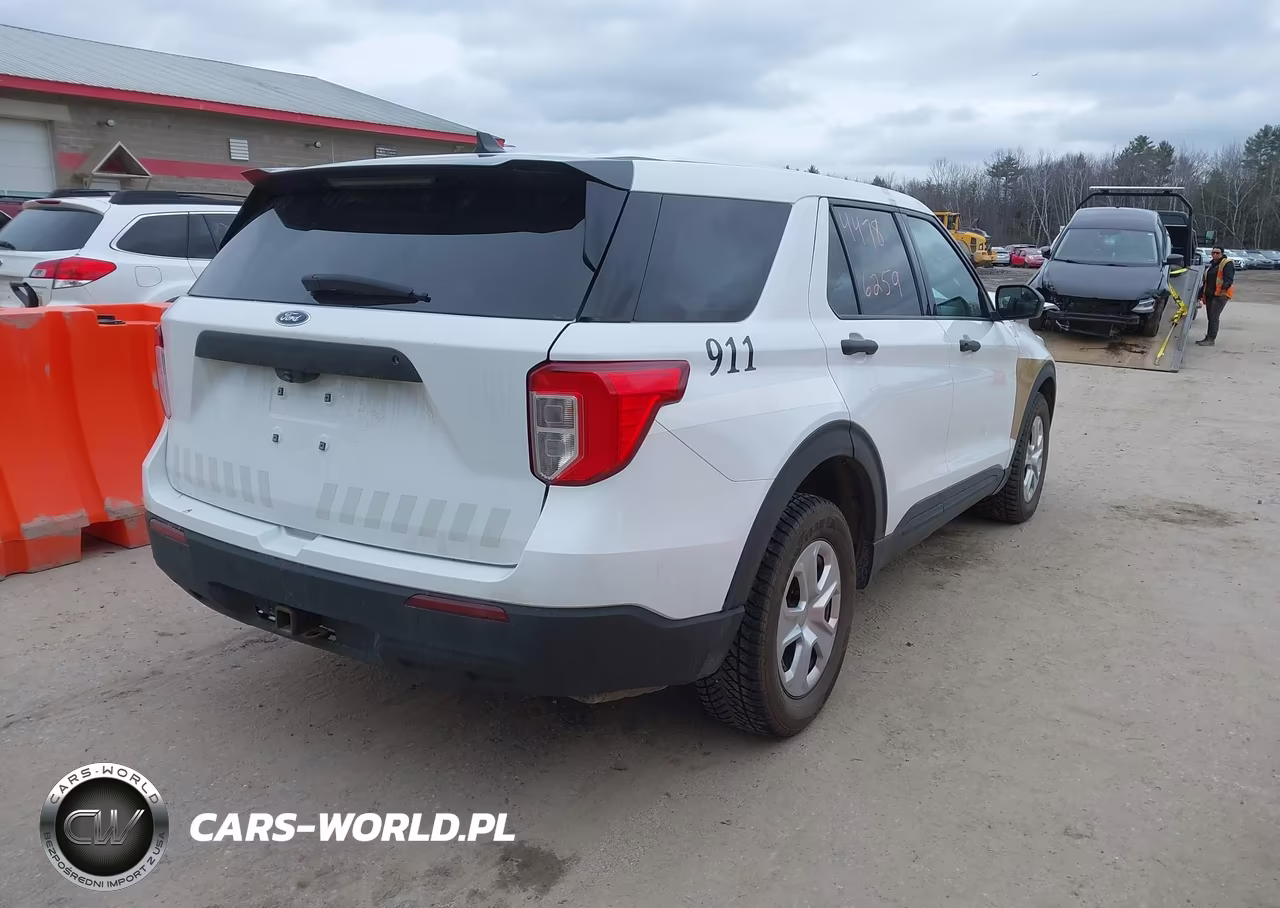 2021 Ford Police Interceptor Utility VIN:1FM5K8AB4MGA41898 - 4