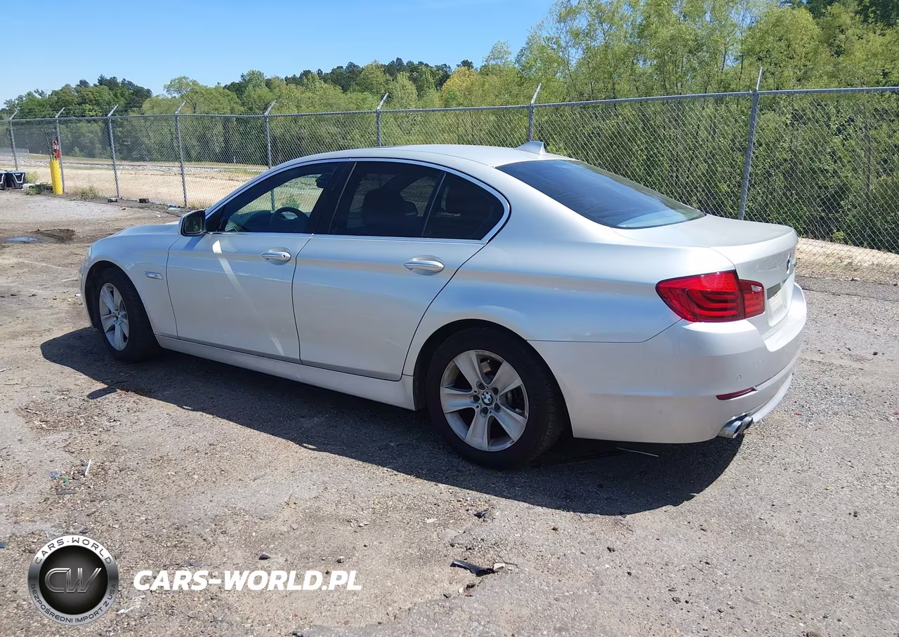 2011 BMW 528I VIN:WBAFR1C51BDJ97525 - 3