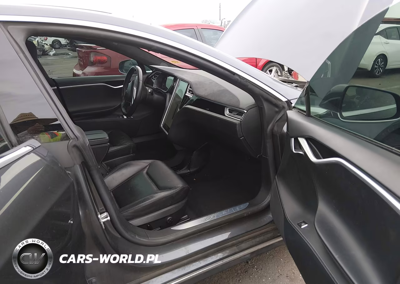 2015 Tesla Model S 60-70-85 VIN:5YJSA1E18FF118613 - 5
