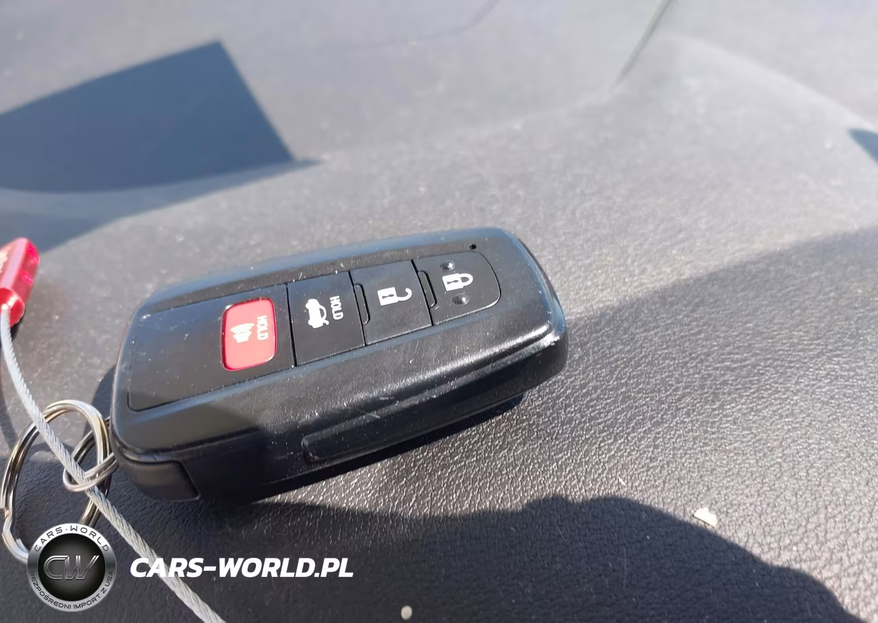 2021 Toyota Corolla Hybrid Le VIN:JTDEAMDE4MJ001653 - 11