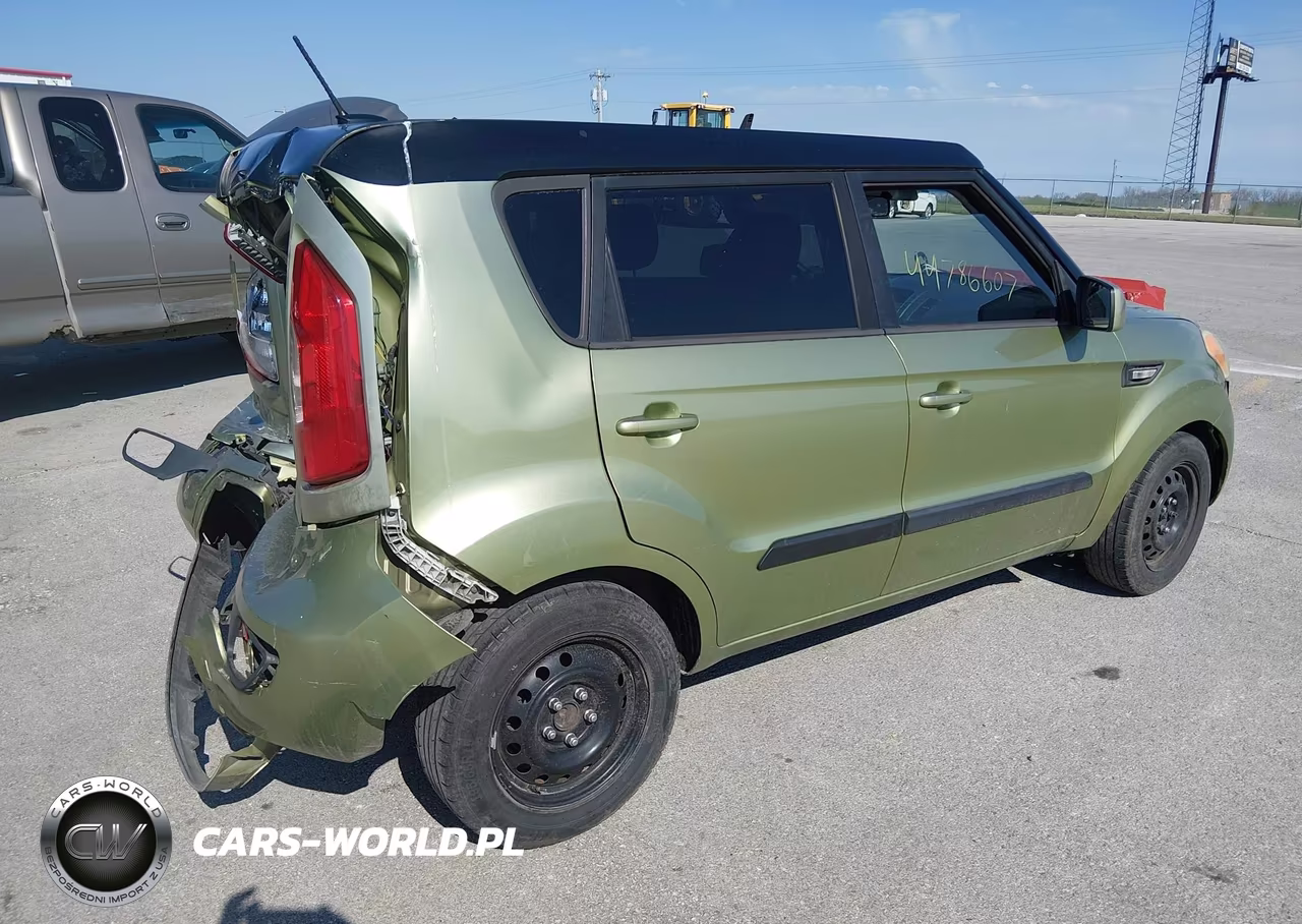 2013 Kia Soul VIN:KNDJT2A54D7635088 - 4