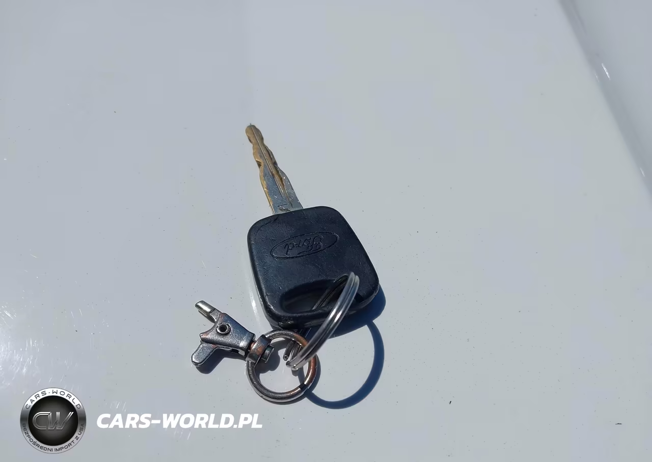 2005 Ford Focus Zx4 VIN:1FAHP34N95W305027 - 11