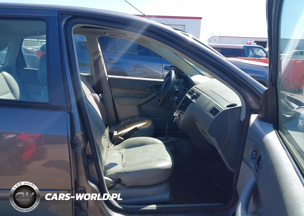 2005 Ford Focus Zx4 VIN:1FAHP34N95W305027 - 5