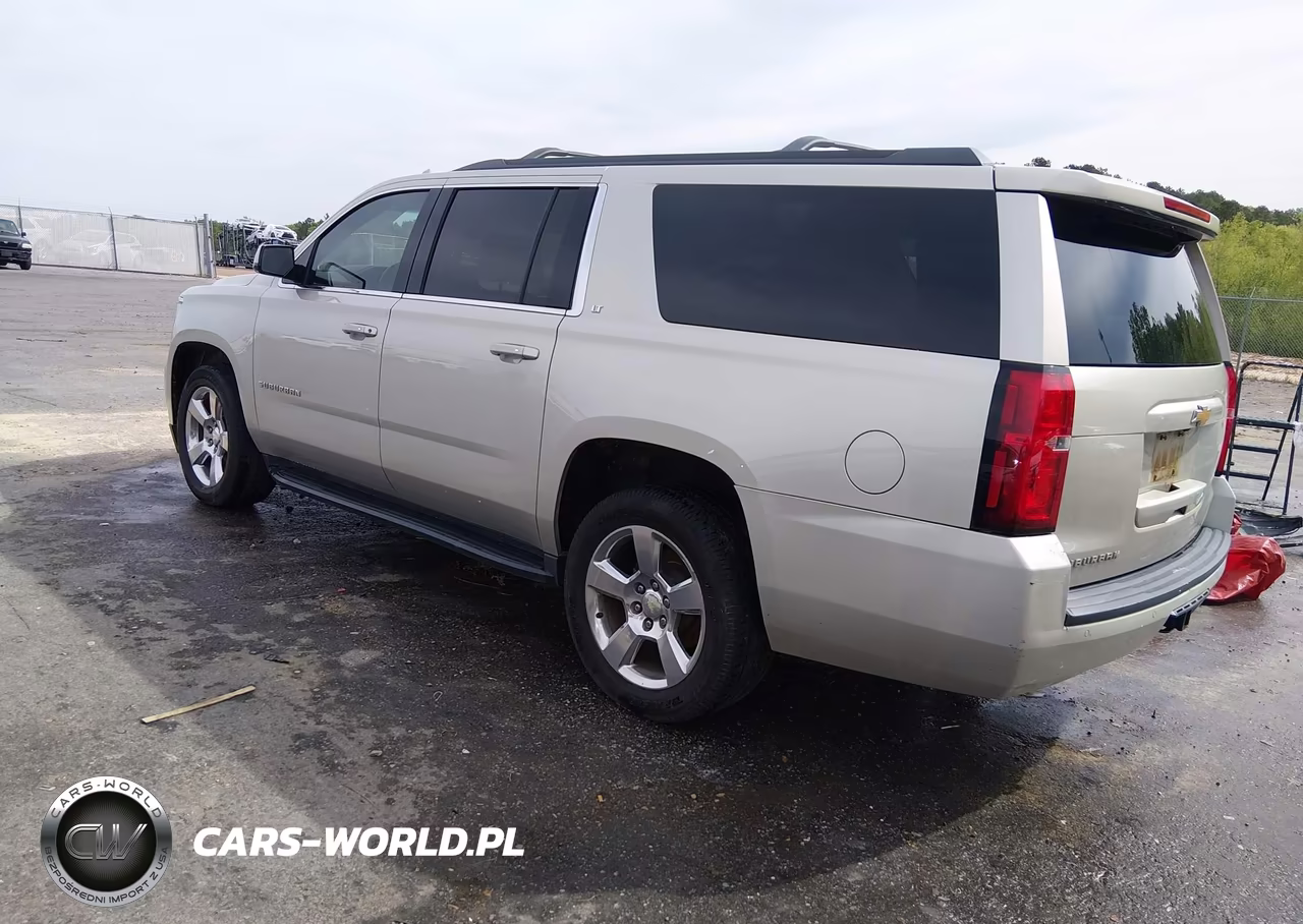 2017 Chevrolet Suburban Lt VIN:1GNSKHKC8HR134634 - 3