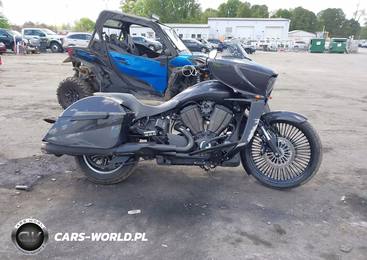 2016 Victory Motorcycles Cross Country VIN:5VPDB36N1G3049377 - 11