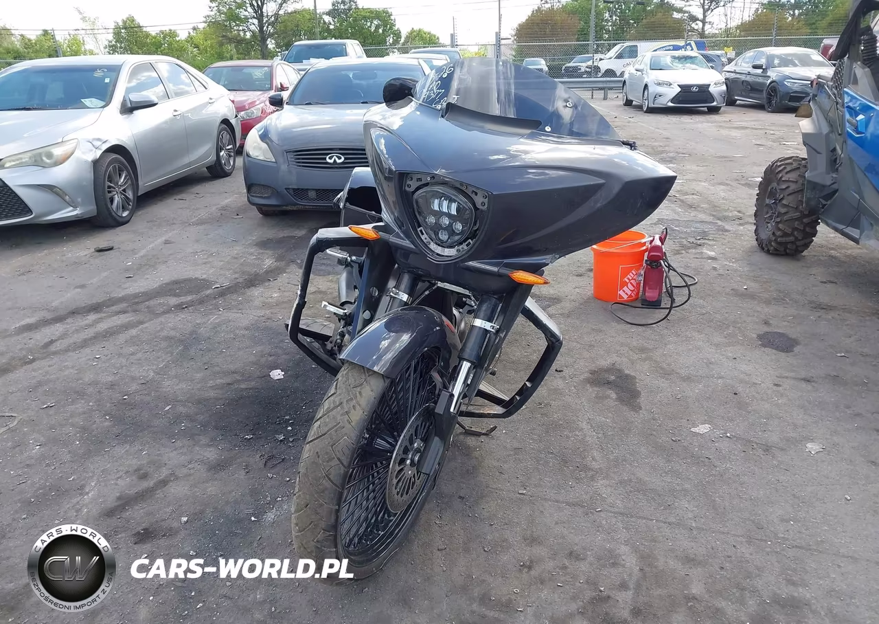 2016 Victory Motorcycles Cross Country VIN:5VPDB36N1G3049377 - 5