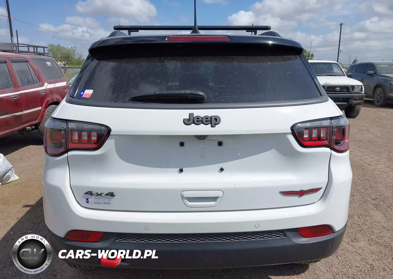 2022 Jeep Compass Trailhawk 4X4 VIN:3C4NJDDB6NT148847 - 17