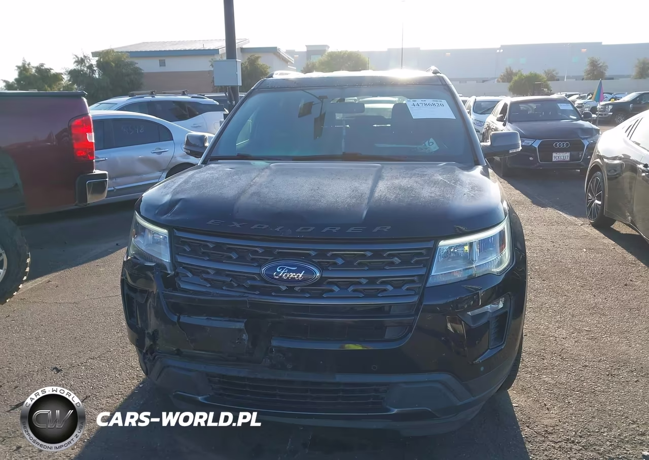 2018 Ford Explorer Xlt VIN:1FM5K7D82JGB18287 - 12