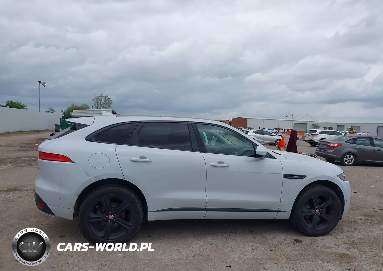 2017 Jaguar F-Pace 35T R-Sport VIN:SADCL2BV0HA883276 - 13