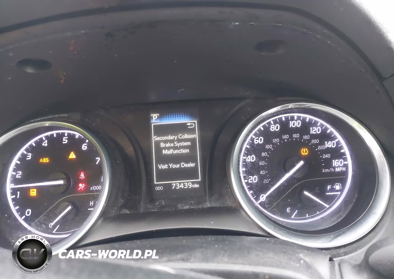 2019 Toyota Camry Le VIN:4T1B11HK8KU852945 - 7
