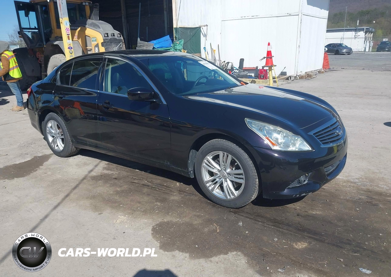 2012 Infiniti G37X