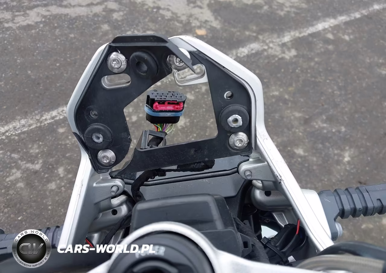 2023 BMW R 1250 R VIN:WB10M7301P6H76167 - 7