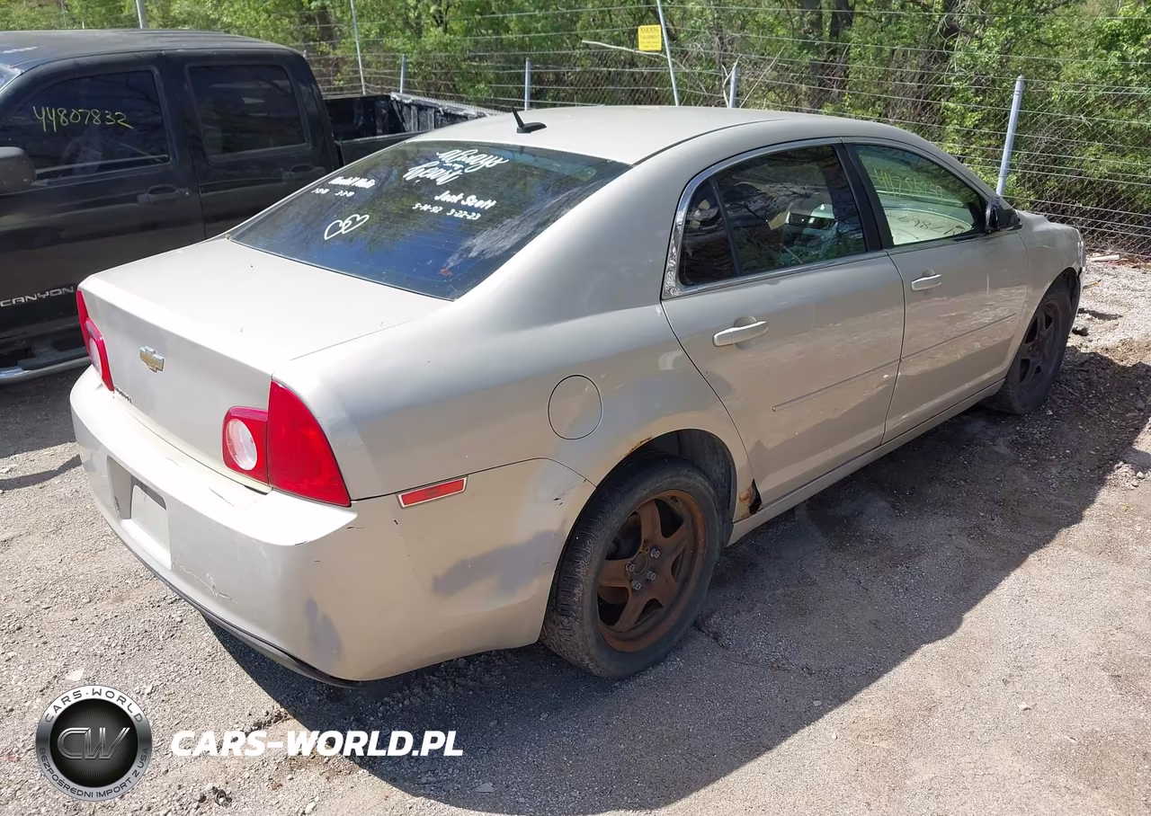 2011 Chevrolet Malibu Ls VIN:1G1ZB5E16BF265093 - 4