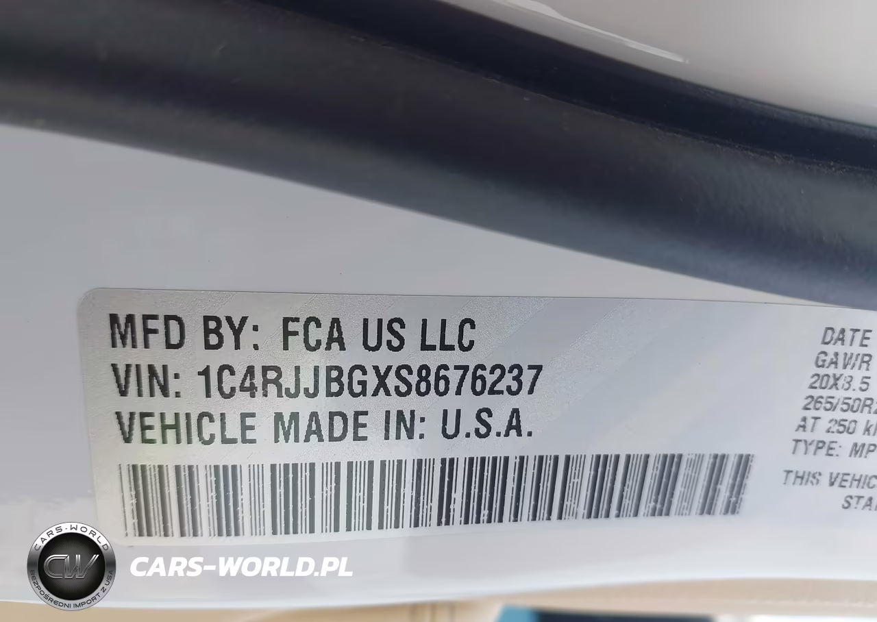2025 Jeep Grand Cherokee L Limited 4X2 VIN:1C4RJJBGXS8676237 - 9