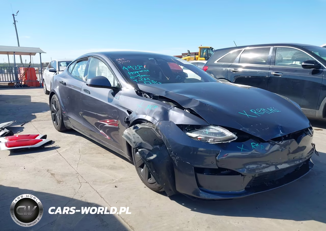 2022 Tesla Model S Dual Motor All-Wheel Drive
