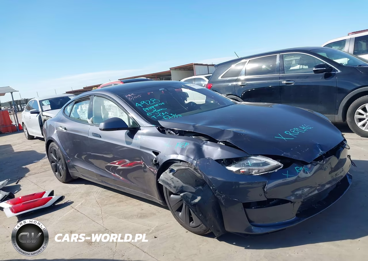 2022 Tesla Model S Dual Motor All-Wheel Drive VIN:5YJSA1E5XNF471484 - 13