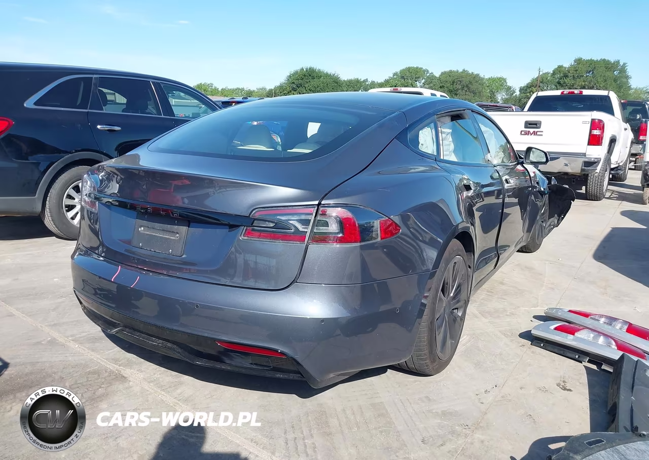 2022 Tesla Model S Dual Motor All-Wheel Drive VIN:5YJSA1E5XNF471484 - 4