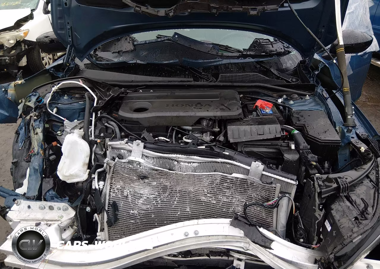 2025 Honda Civic Sport VIN:2HGFE2F52SH587568 - 10