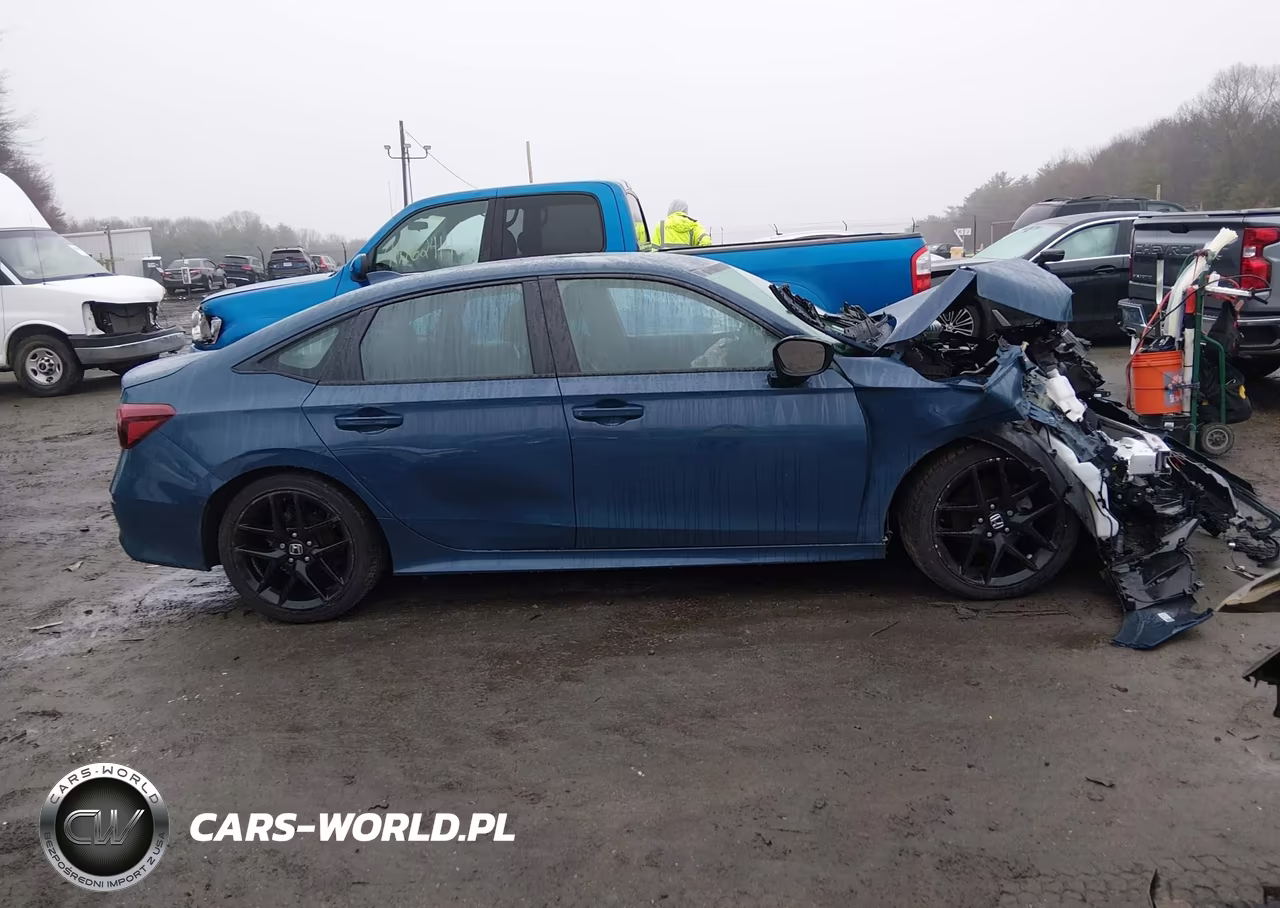 2025 Honda Civic Sport VIN:2HGFE2F52SH587568 - 13