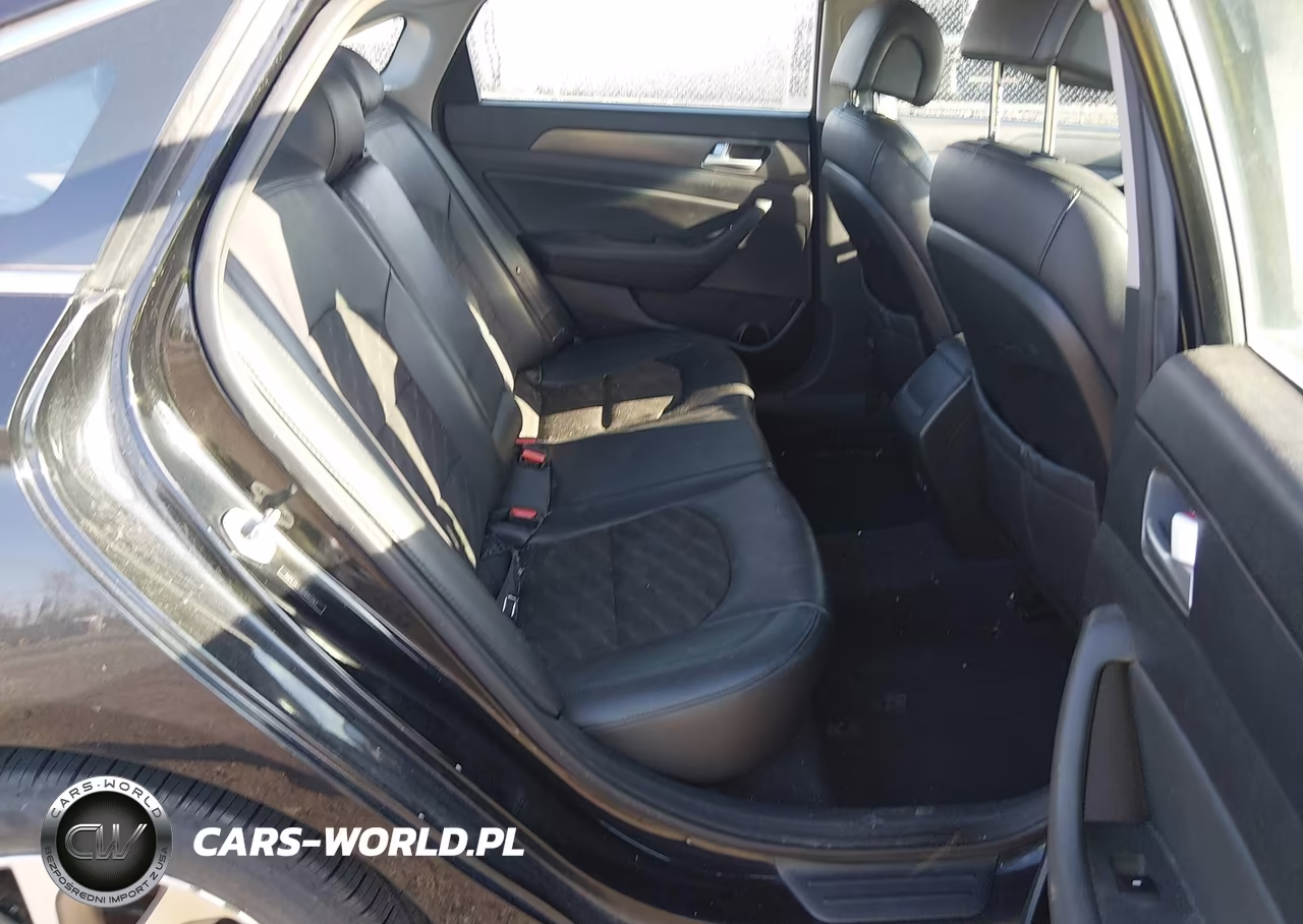 2015 Hyundai Sonata Sport VIN:5NPE34AF1FH051297 - 8