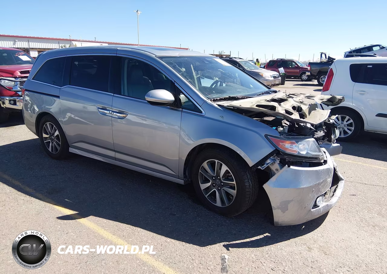 2016 Honda Odyssey Touring-Touring Elite