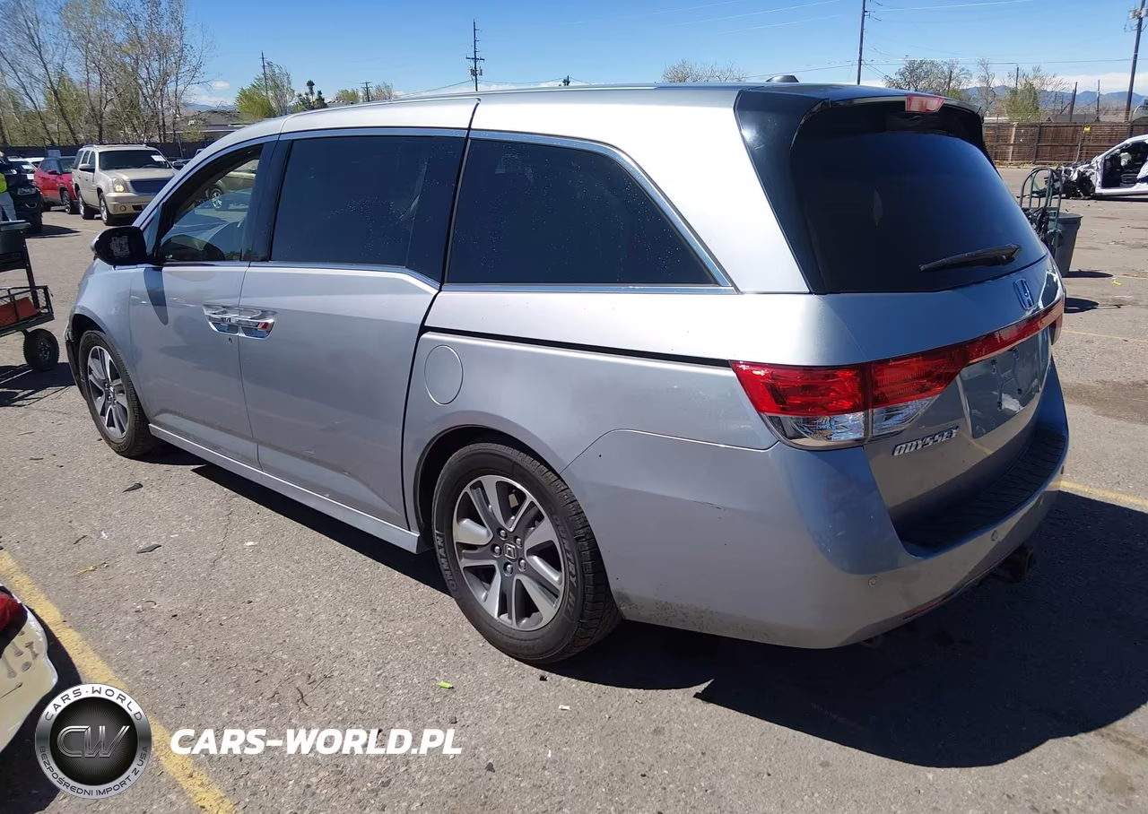 2016 Honda Odyssey Touring-Touring Elite VIN:5FNRL5H97GB073263 - 3