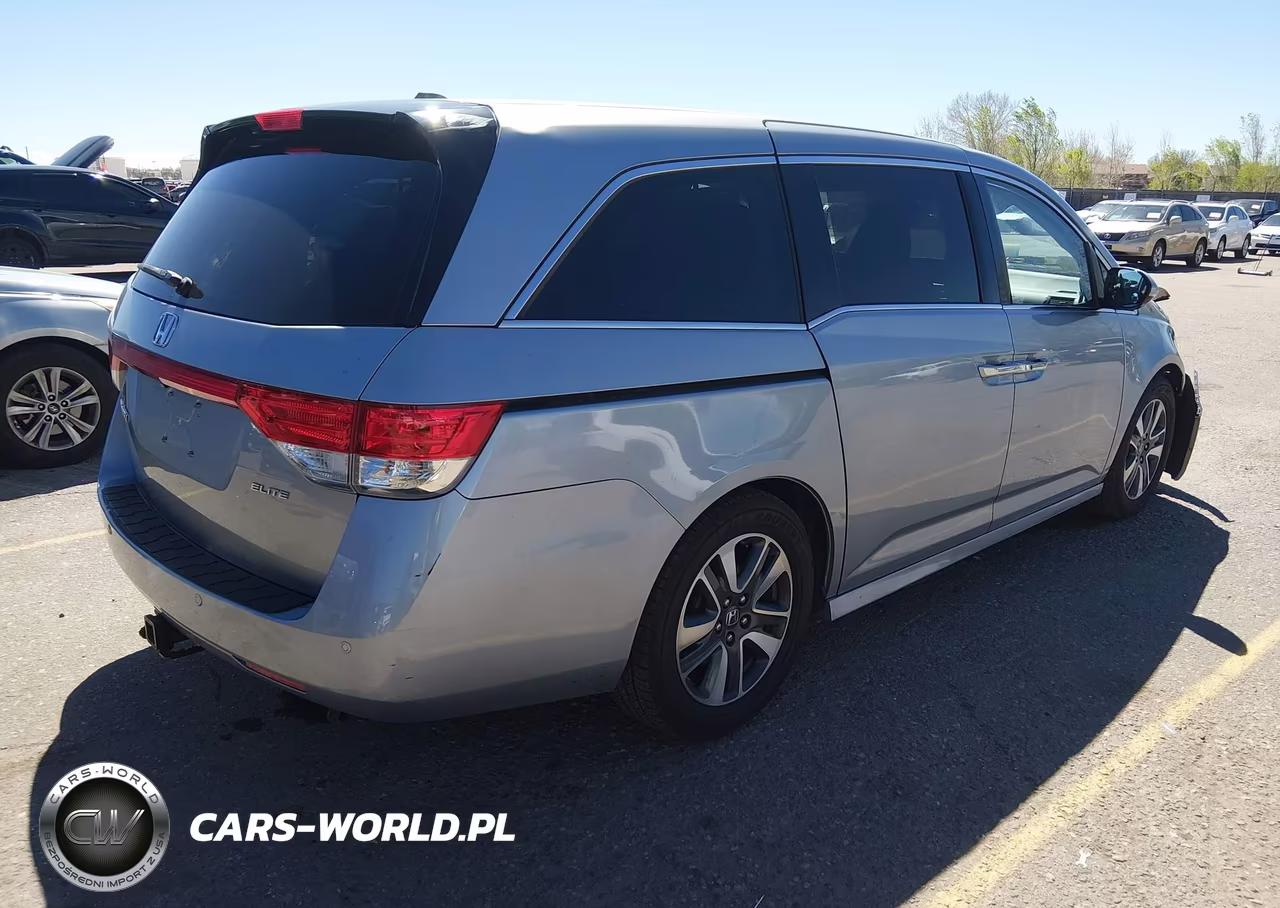 2016 Honda Odyssey Touring-Touring Elite VIN:5FNRL5H97GB073263 - 4