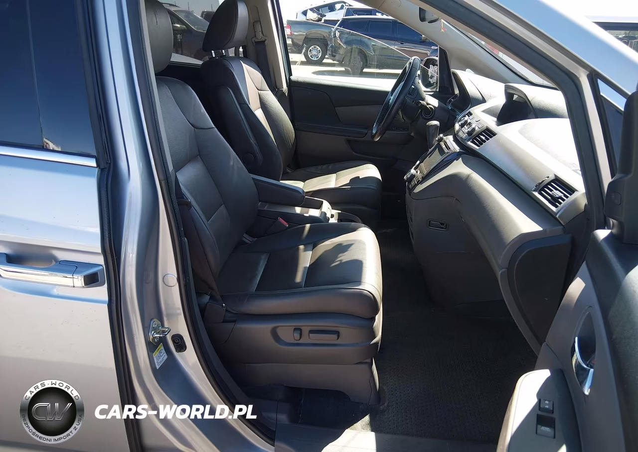 2016 Honda Odyssey Touring-Touring Elite VIN:5FNRL5H97GB073263 - 5