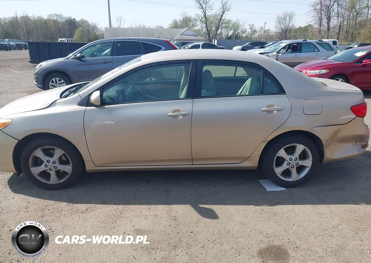 2011 Toyota Corolla Le VIN:2T1BU4EE7BC607949 - 14