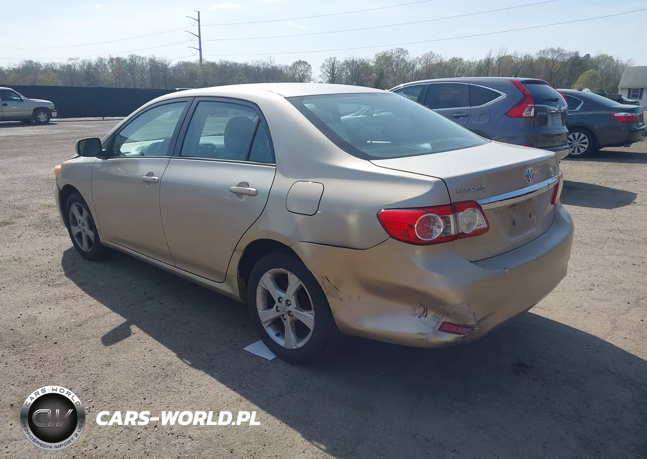 2011 Toyota Corolla Le VIN:2T1BU4EE7BC607949 - 3