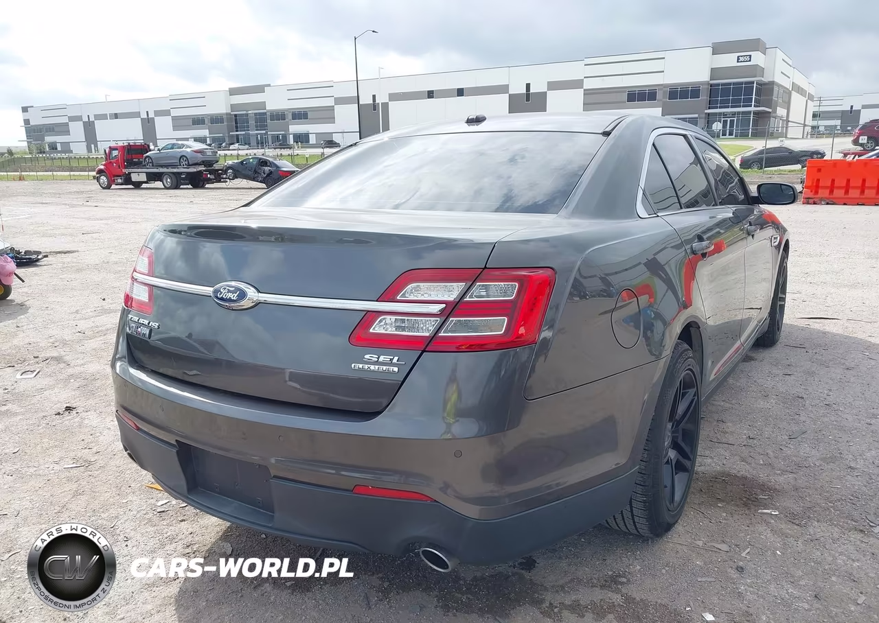 2015 Ford Taurus Sel VIN:1FAHP2E8XFG177086 - 4