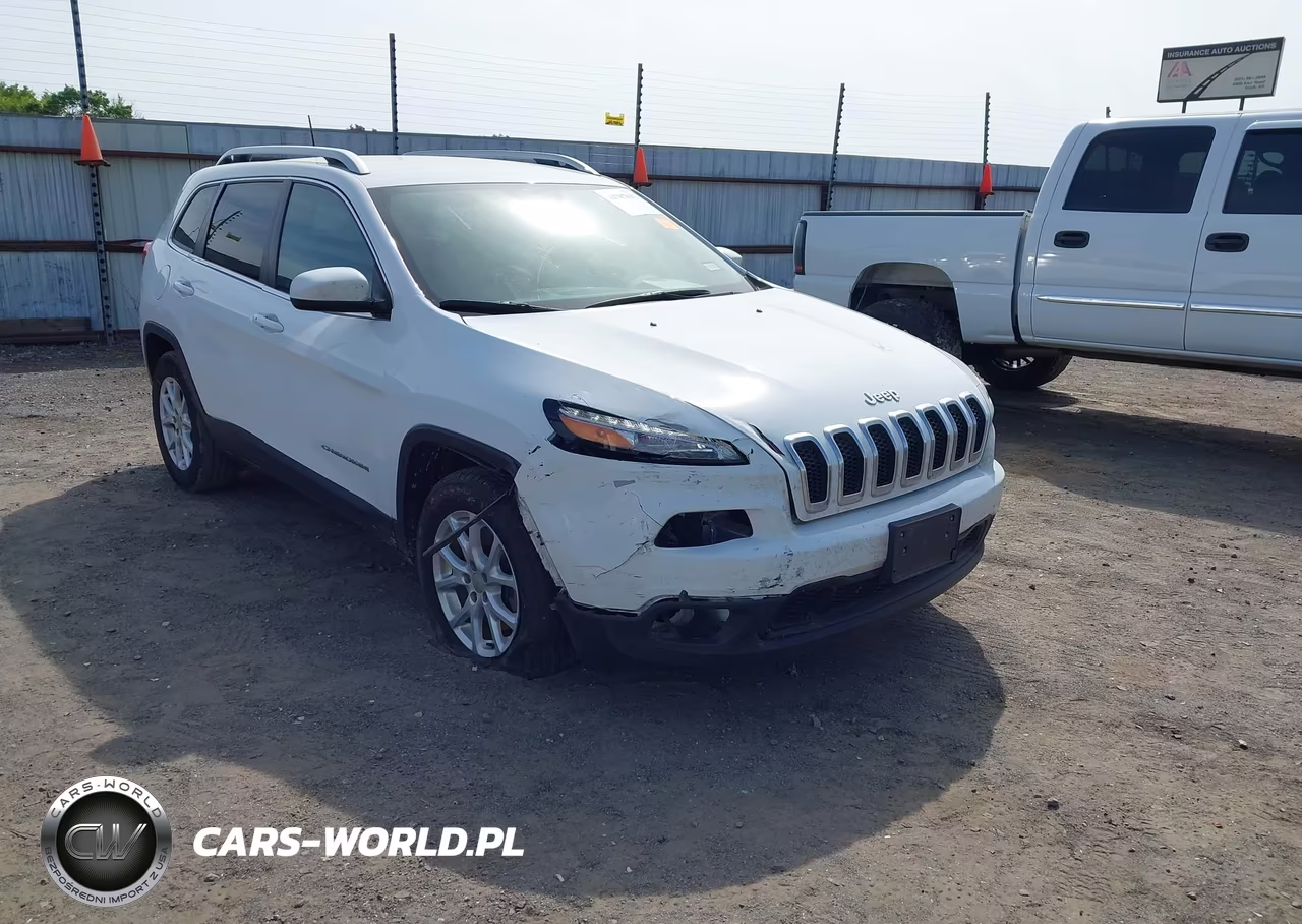 2018 Jeep Cherokee Latitude Plus Fwd