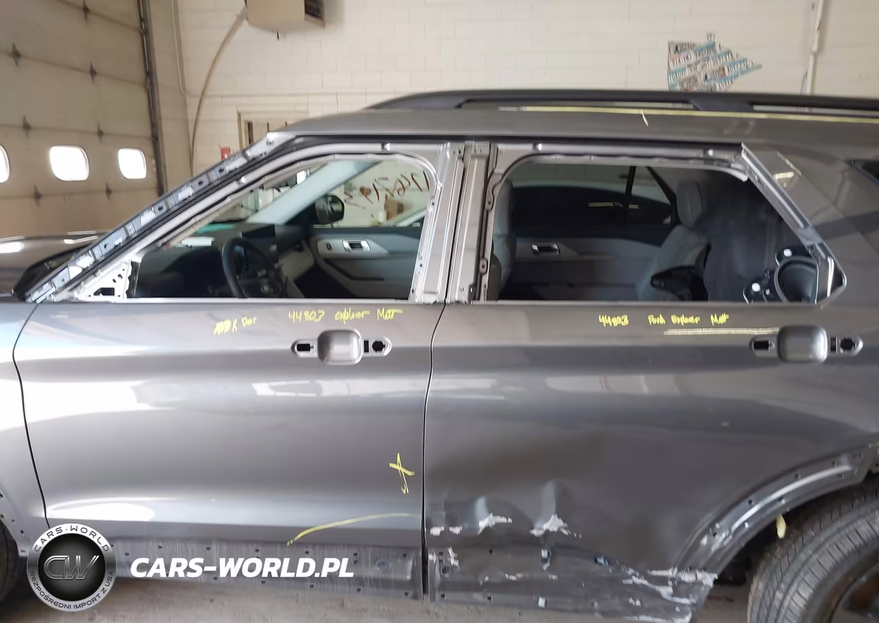 2025 Ford Explorer Active VIN:1FMUK8DHXSGC27289 - 19
