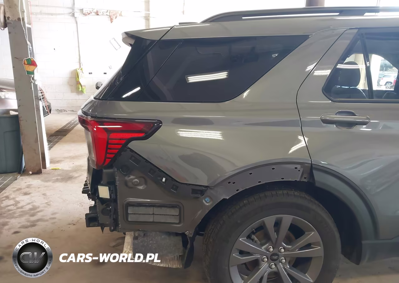 2025 Ford Explorer Active VIN:1FMUK8DHXSGC27289 - 21