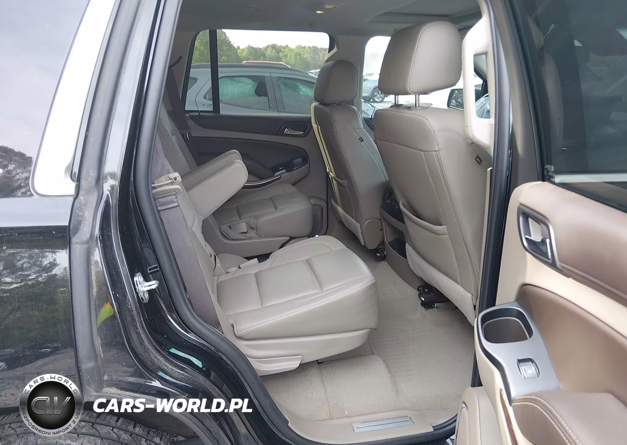 2019 Chevrolet Tahoe Lt VIN:1GNSCBKC0KR240268 - 8
