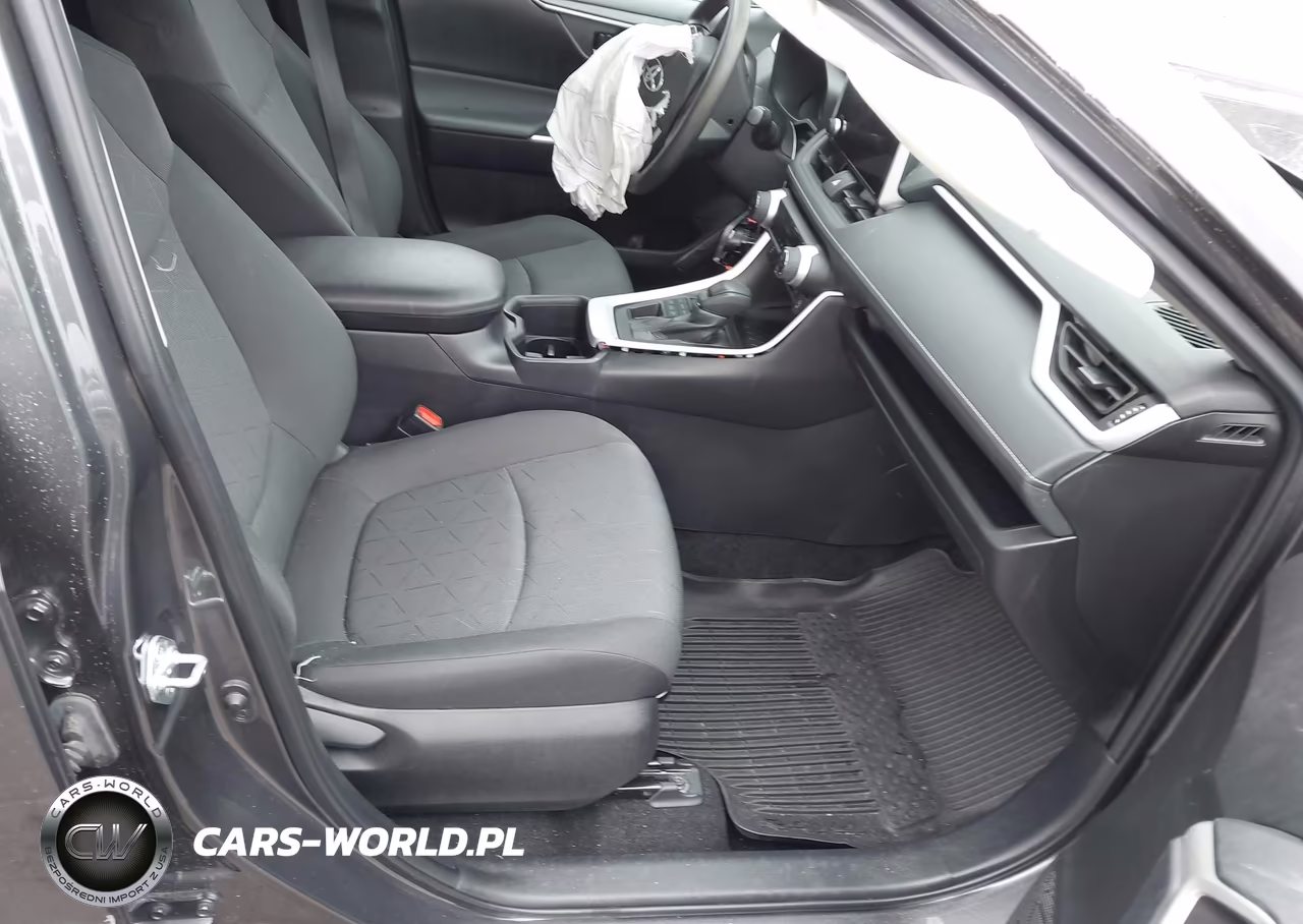 2024 Toyota Rav4 Xle VIN:2T3P1RFV0RW446984 - 5