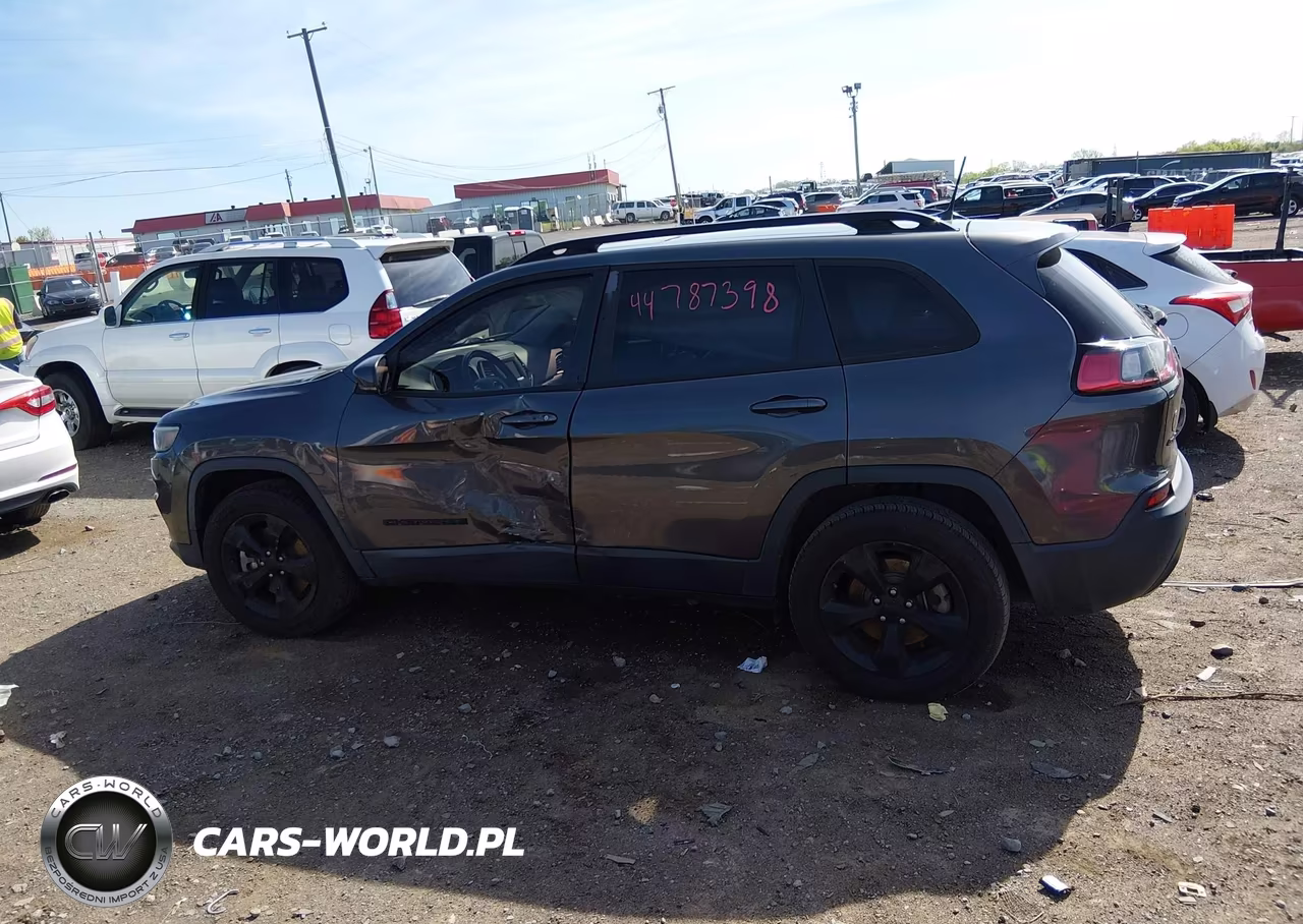 2019 Jeep Cherokee Altitude 4X4 VIN:1C4PJMLX0KD322547 - 14