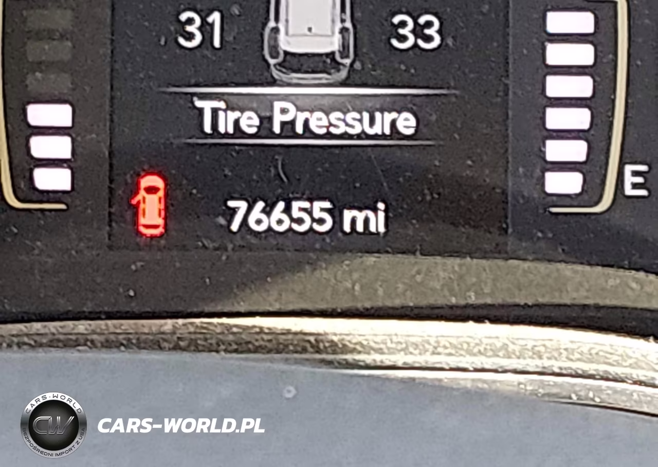 2019 Jeep Cherokee Altitude 4X4 VIN:1C4PJMLX0KD322547 - 15