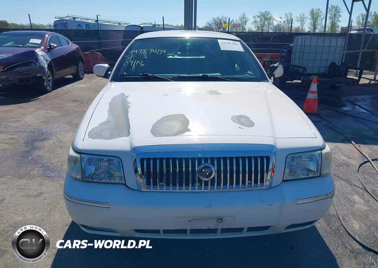 2007 Mercury Grand Marquis Ls VIN:2MEFM75VX7X629710 - 12