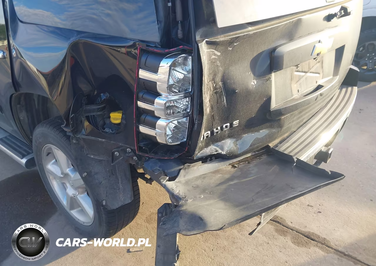 2014 Chevrolet Tahoe Ltz VIN:1GNSKCE09ER131581 - 17